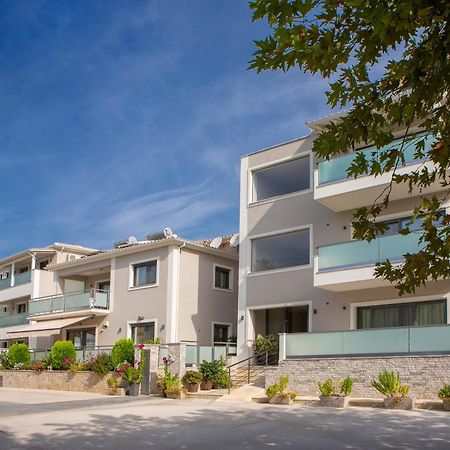 Zisis Suites Нидри Екстериор снимка