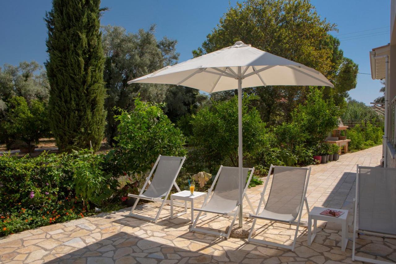 Zisis Suites Нидри Екстериор снимка