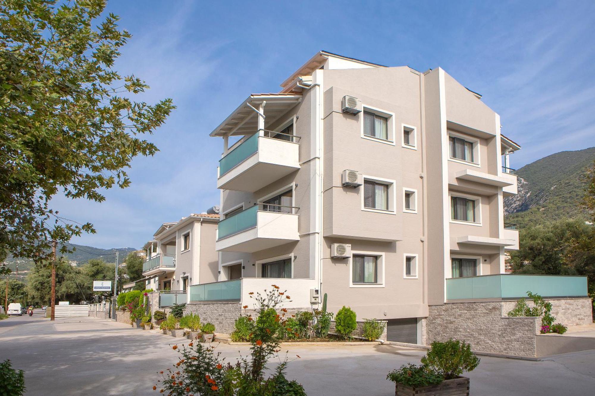 Zisis Suites Нидри Екстериор снимка