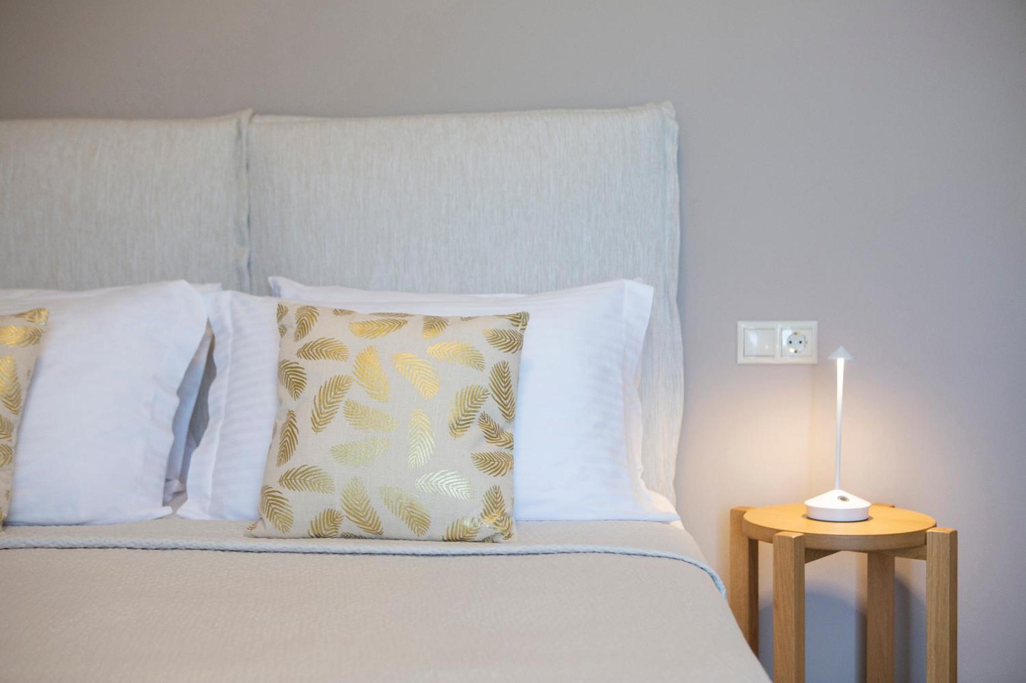 Zisis Suites Нидри Екстериор снимка