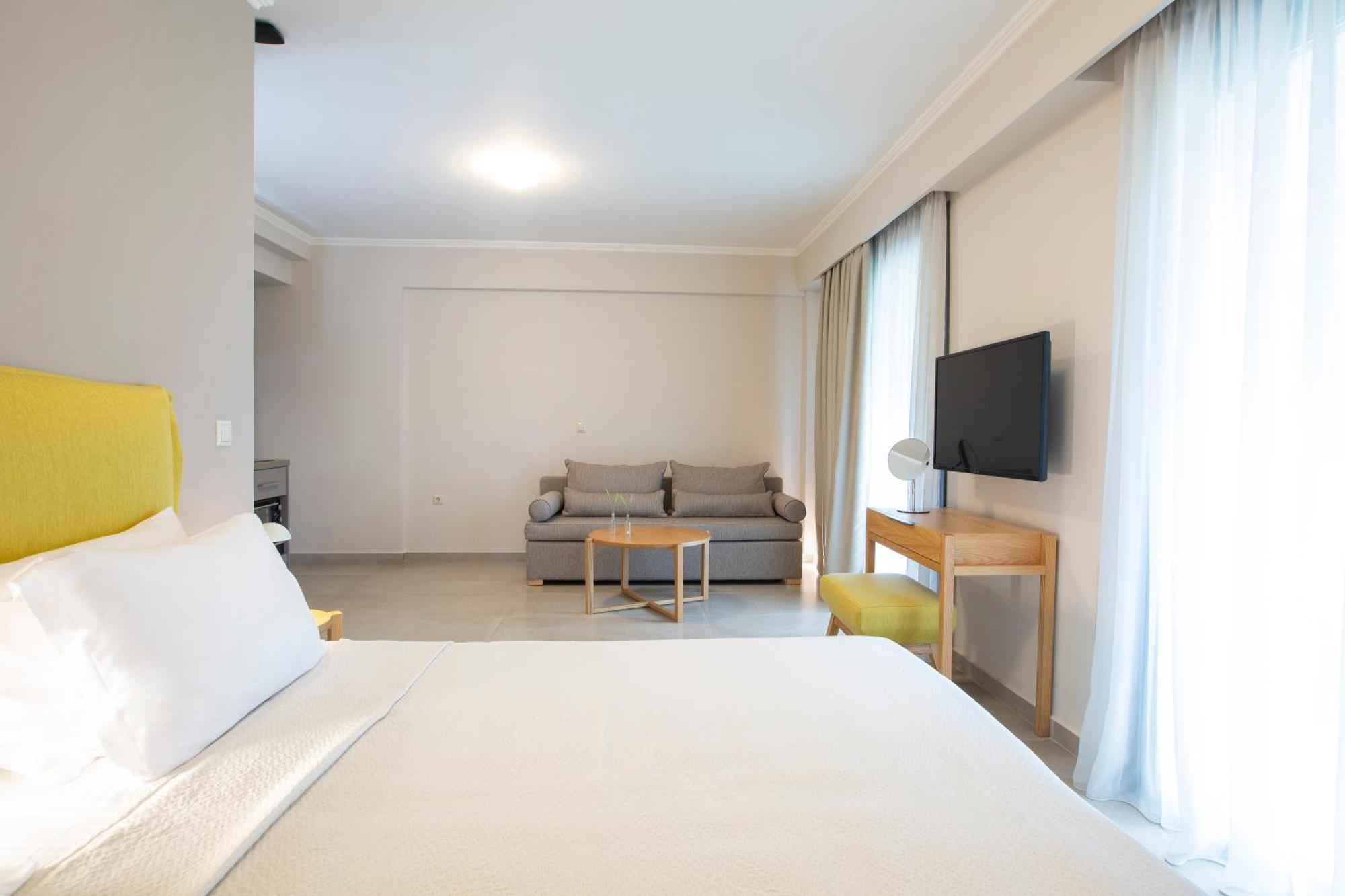 Zisis Suites Нидри Екстериор снимка