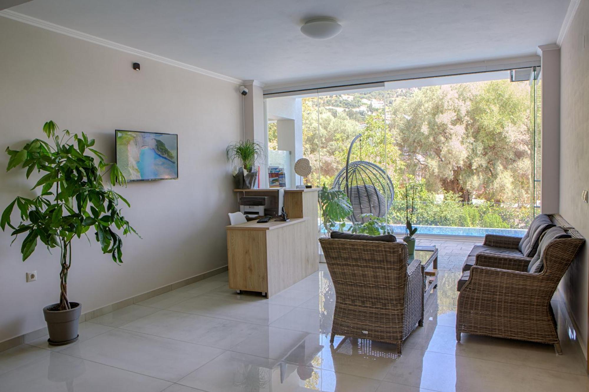 Zisis Suites Нидри Екстериор снимка